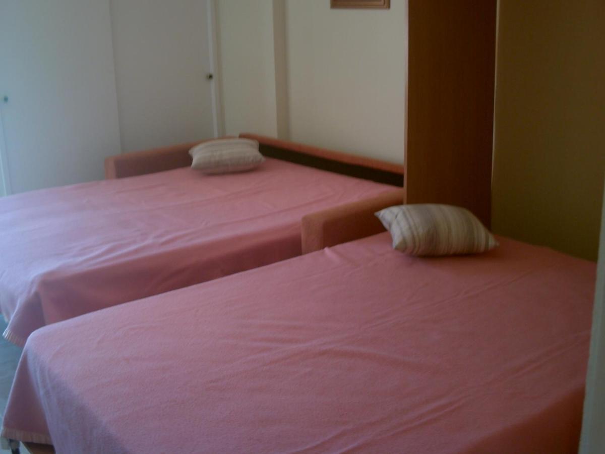 Estudio J-60, Terraza & 1º Planta Benalmadena Luaran gambar