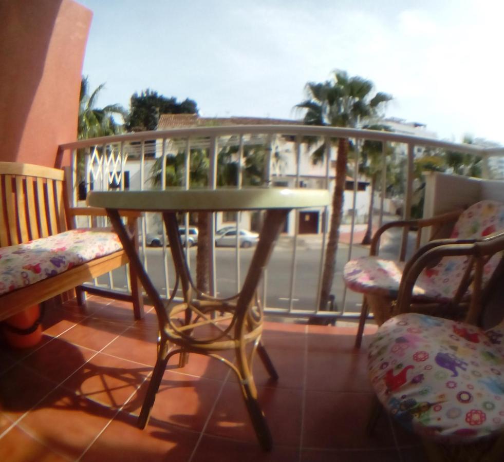 Estudio J-60, Terraza & 1º Planta Benalmadena Luaran gambar