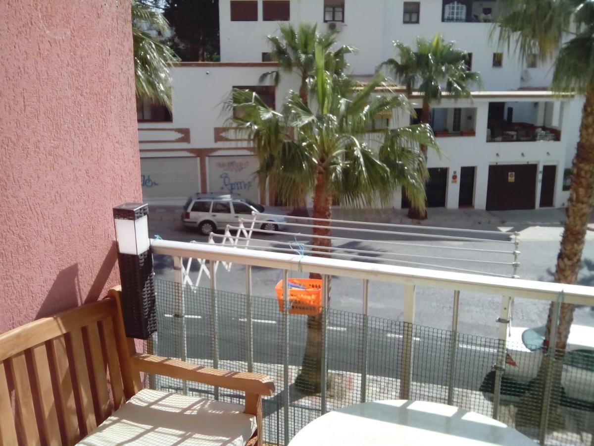 Estudio J-60, Terraza & 1º Planta Benalmadena Luaran gambar